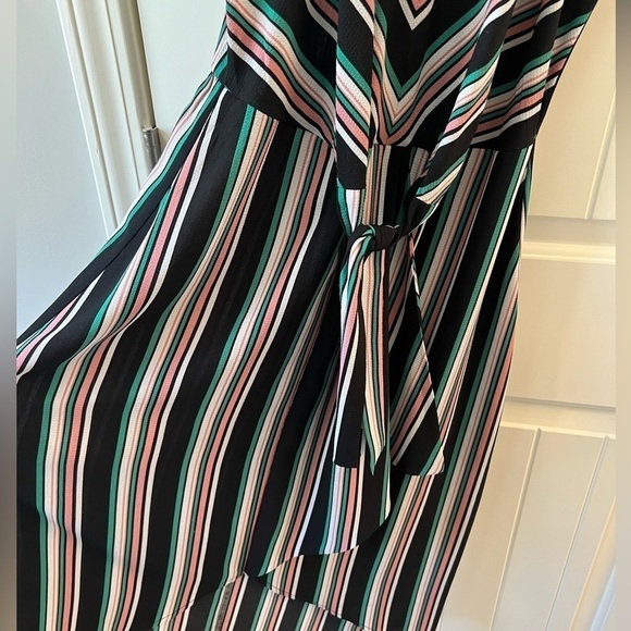 Charming Charlie Dress multi color with tie front size M - Picture 4 of 9